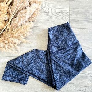 Lulu Lemon athletica high rise leggings